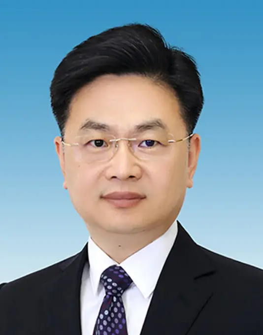 鞍钢矿业党委书记、董事长刘炳宇调任中铝集团副总经理