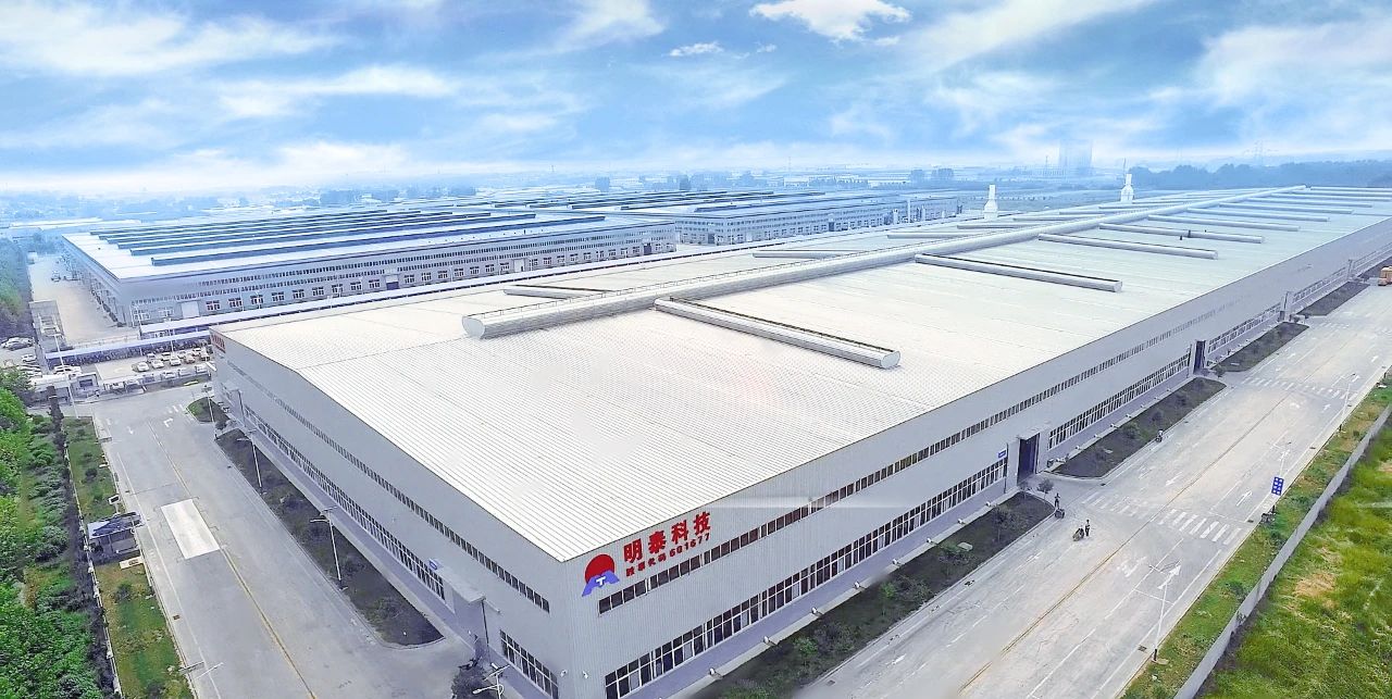 明泰铝业：前8月铝板带箔销量96.03万吨