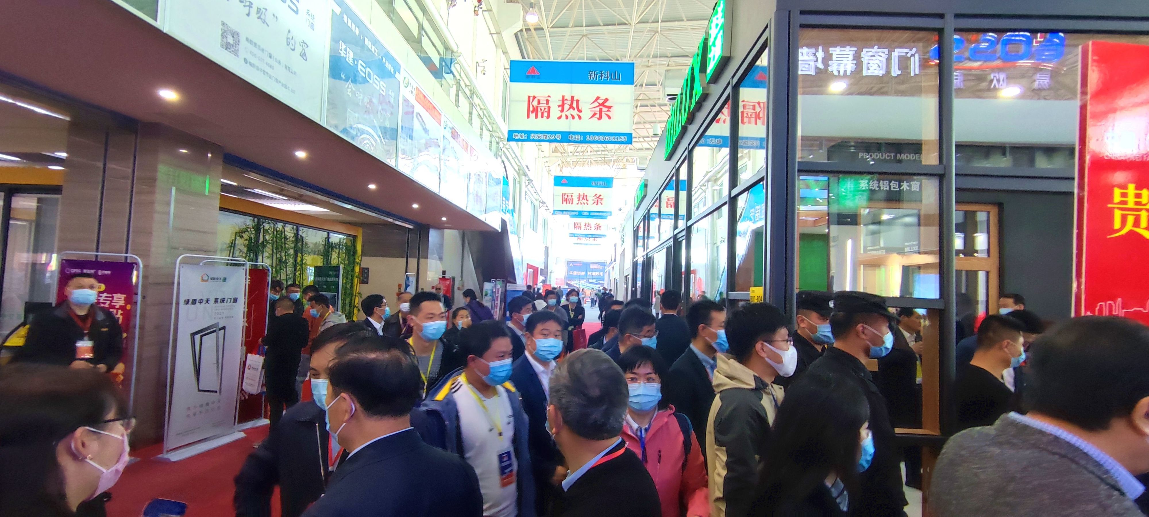 馆内展区1.jpeg