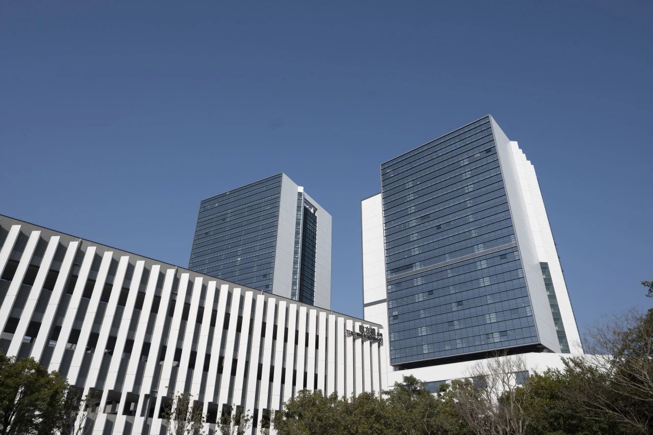 深圳大学西丽校区.jpg