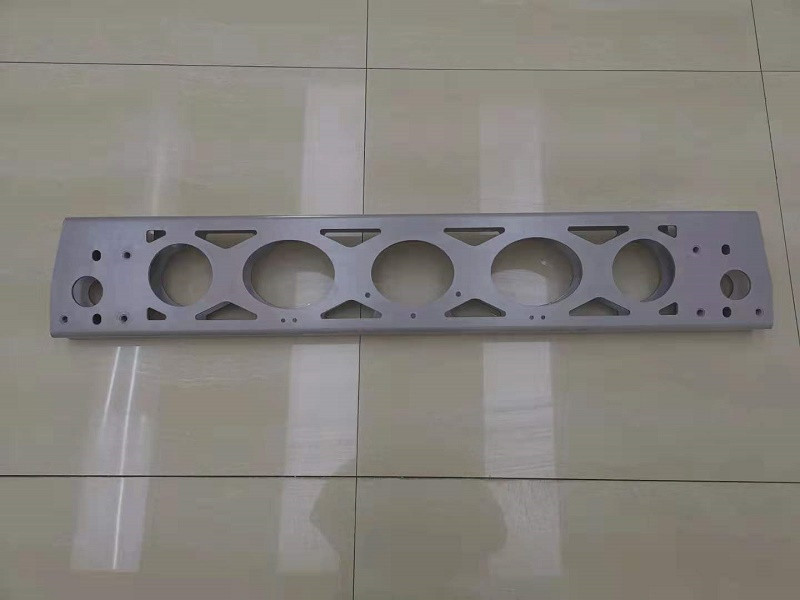  汽车轻量化铝型材
